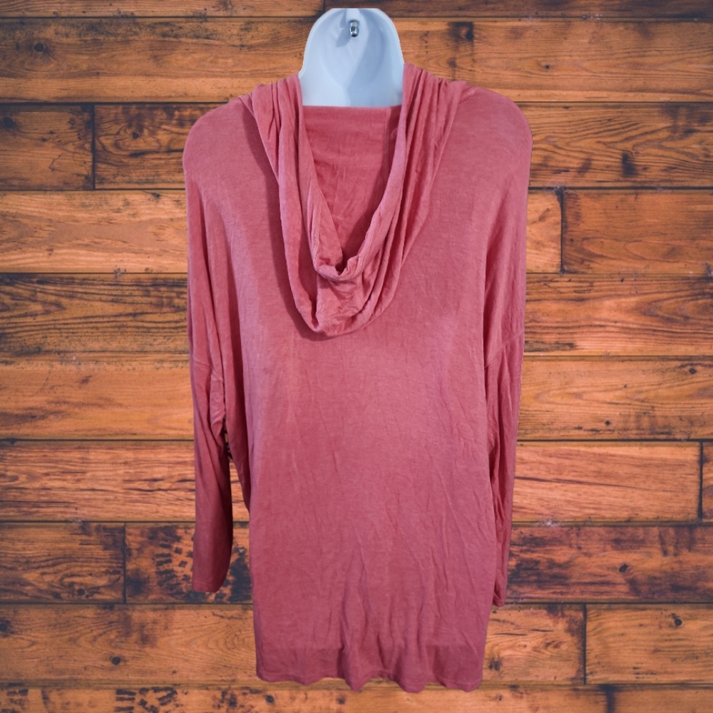 Avia tshirt hooded shirt